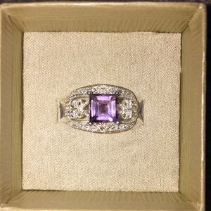 Good Costume Jewelry Ring